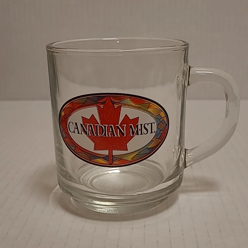 Set of 2 Vintage Canadian Mist Whiskey Mugs